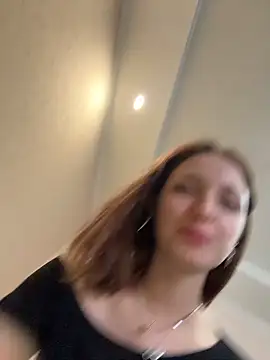 XXX chat uživo modela DollyTall