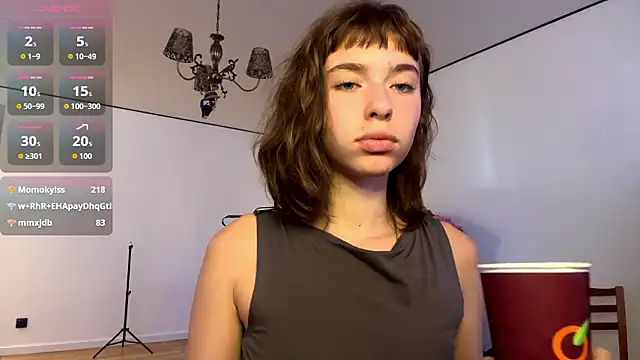 DeltaNorwoode's Live XXX Chat