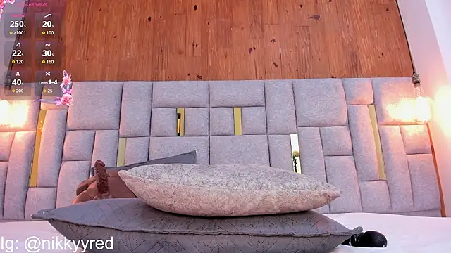 Nikky_Red_'s Live XXX Chat