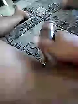 Pokazy przed kamerką – Leratolalebo