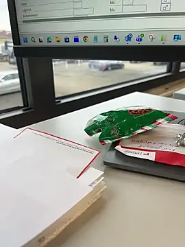 XXX chat uživo modela stevy4you