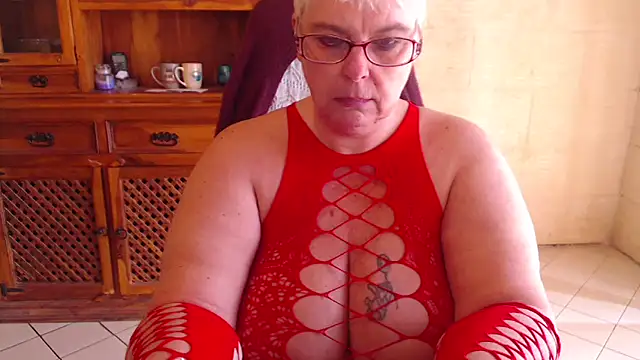 Živý XXX chat MISS_LINDAH