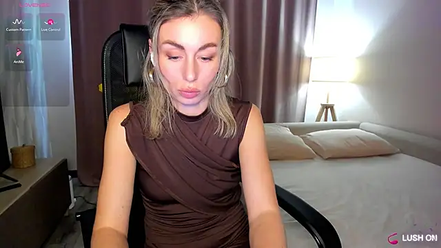 Živý XXX chat DannaEvan