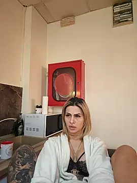 TiffanyMaze Live XXX-Chat