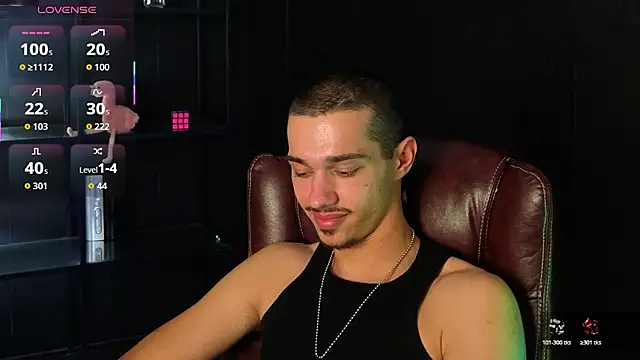 แชท XXX สดของ KaydenDrew