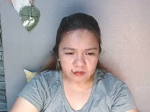 XXX chat uživo modela ambersmile