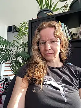 AnnikaRose: онлайн-секс-чат