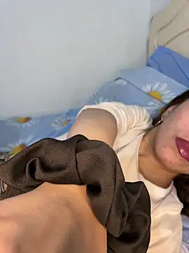 Chat +18 de Jennyvignaduzzo ao vivo