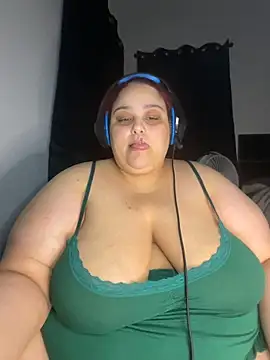 Exotic_Queen_ live XXX chat