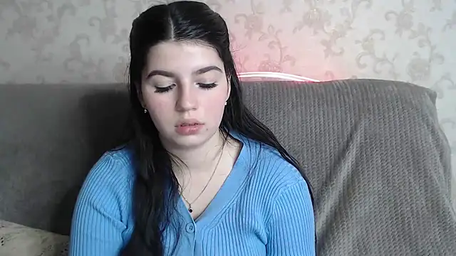 Chat +18 de KisaModel ao vivo