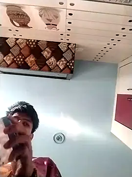 soft_hearted Adlı Modelin Canlı XXX Sohbeti