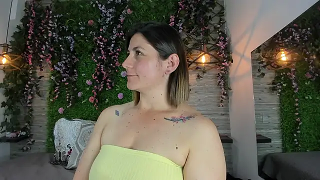 SarahDeyvisn Live XXX chat