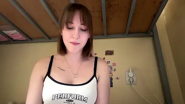 แชท XXX สดของ AquilineOrites