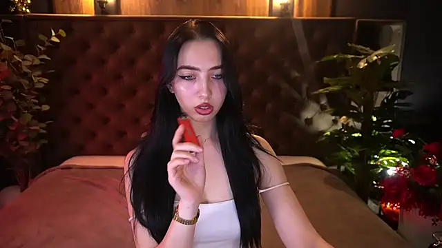 WildKittenX_ Live XXX-chat