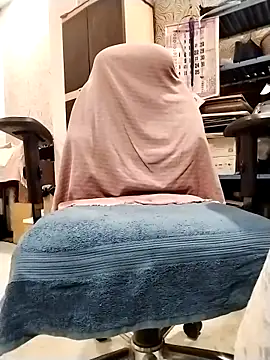 Chatroom XXX en direct de hotindianstud