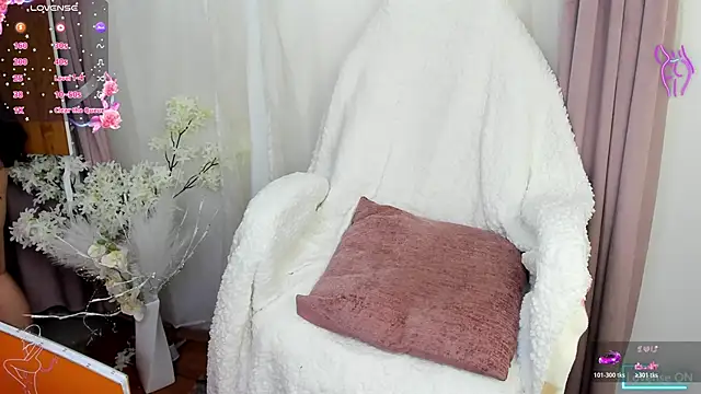 XXX chat uživo modela kassy_hotdevil