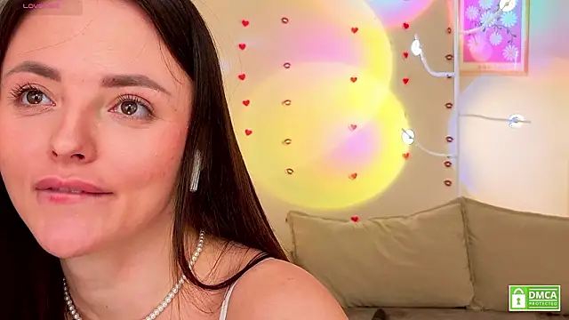 Chat XXX en directo de OliviaKis_