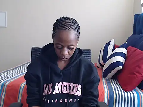 QUEENMANDYY Chat XXX live