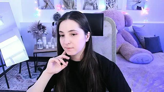 XXX chat uživo modela VirtuallVoyant