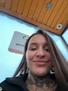 KishaMur Live XXX Chat