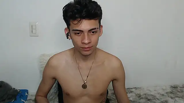 Rimuru17 Chat XXX in diretta