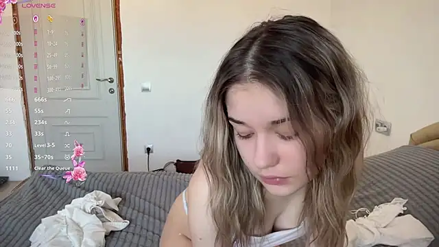 Živý XXX chat Little_ines