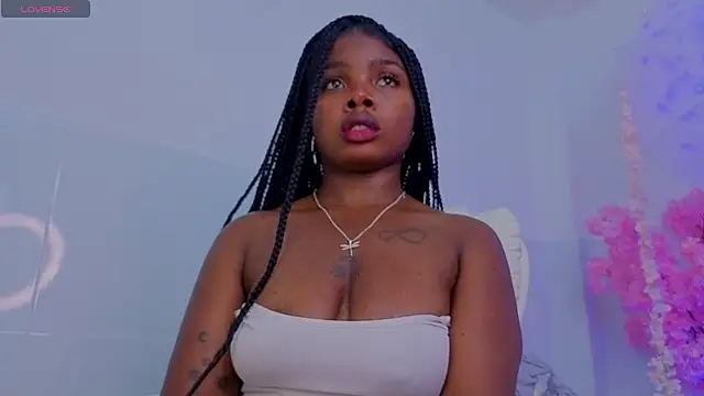 XXX chat uživo modela KilyetVera3x