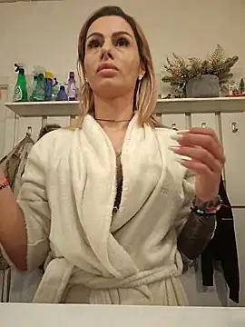 TiffanyMaze 라이브 XXX 채팅