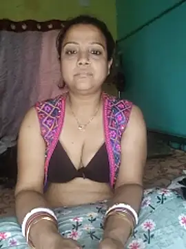 hornypiu697 现场XXX聊天