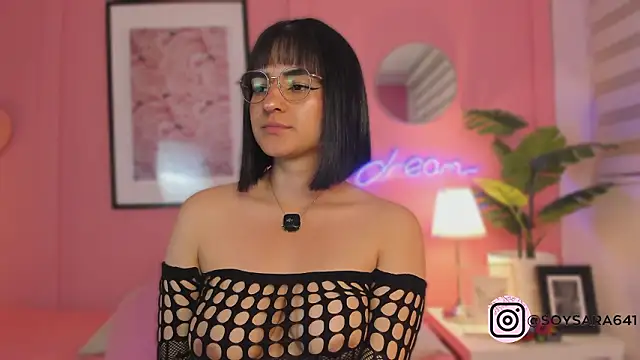 SoySaraa Chat XXX in diretta