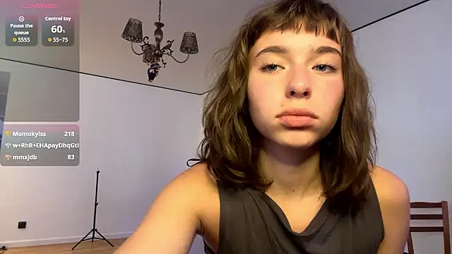 DeltaNorwoode Chat XXX live