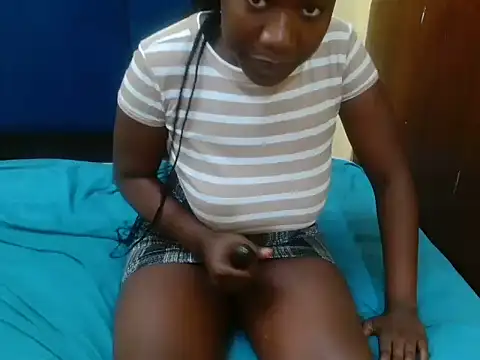 MilkyTitties webkamerás műsora