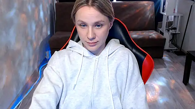 Chatroom XXX en direct de MiaBun1