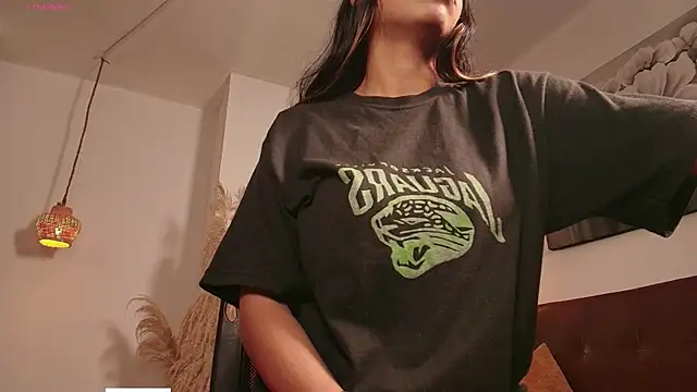 Chat XXX en directo de Alice-blaker