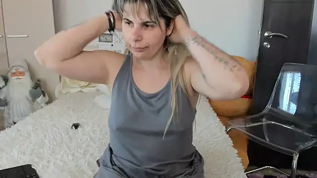 sweetemy4u 라이브 XXX 채팅