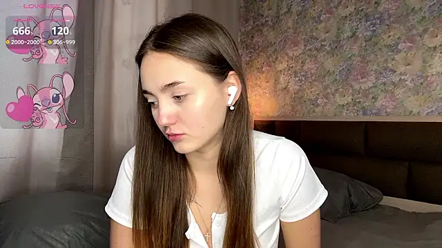 Chat +18 de LoraDavi ao vivo