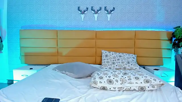 KamileBlake 即時 XXX 聊天