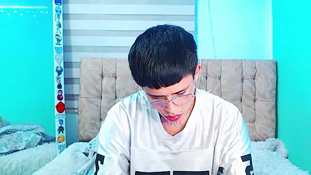 Онлайн чат XXX _justinmoon2