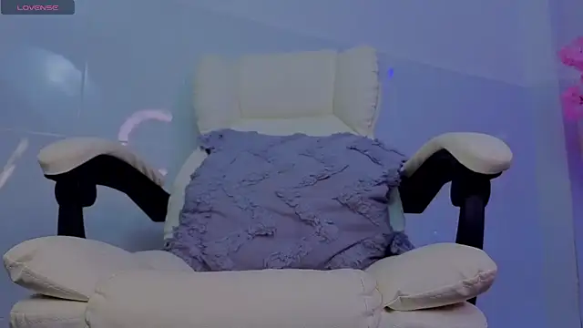 KilyetVera3x webkamerás műsora