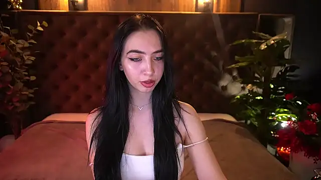 WildKittenX_ 라이브 XXX 채팅