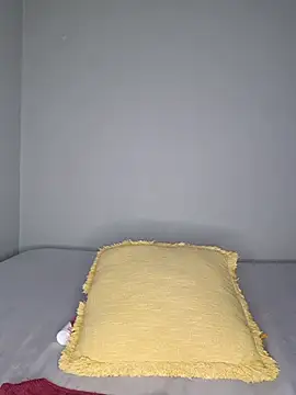 CertifiedhottieXOXO webkamerás műsora