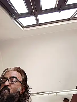 KumarSilencesex21 即時 XXX 聊天