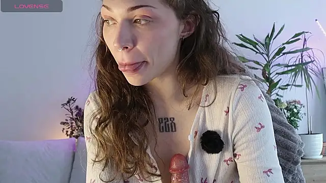 Damsel__ élő XXX-chatje