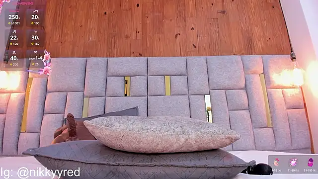 Nikky_Red_'s Live XXX Chat