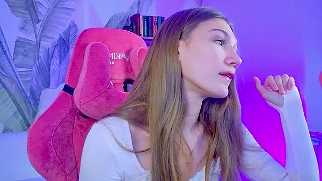 แชท XXX สดของ Sweet_Emilya