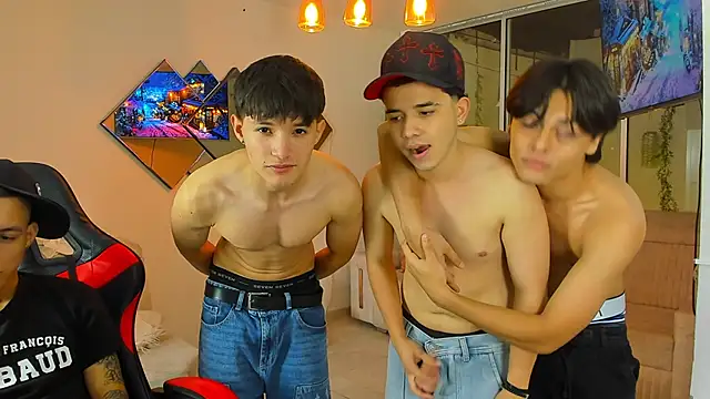 Show de Houseofwarrios na webcam