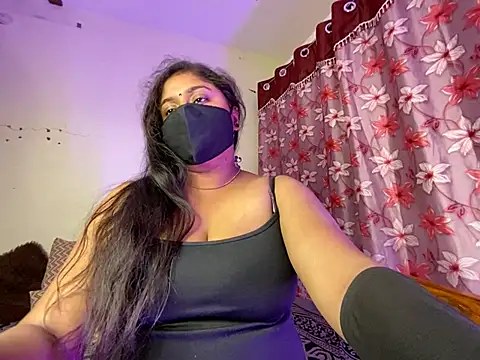 Chatroom XXX en direct de LouleyRanii