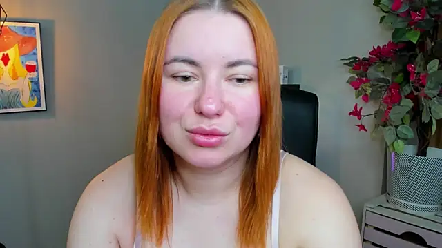 LAYLAxSTAR 即時 XXX 聊天