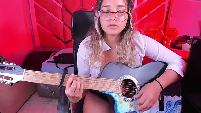 Olivia_Fox69 Chat XXX in diretta