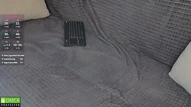 EmilieLong's Live XXX Chat